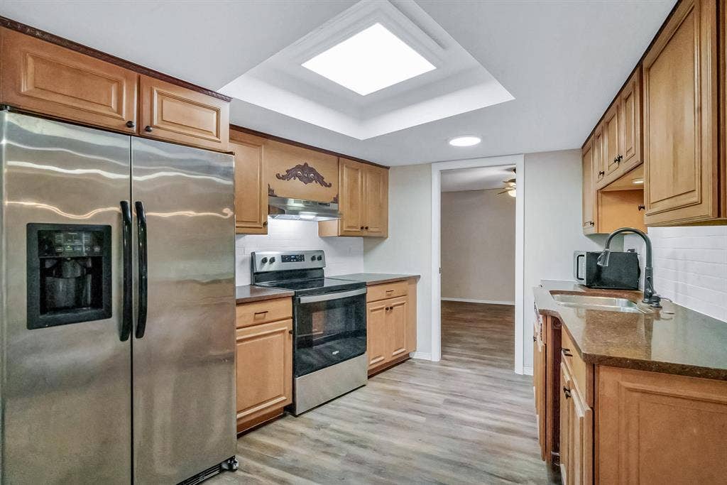 8 BR in Deltona
