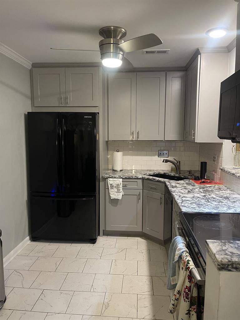 1 Bedroom/Bath next 2 Greenway