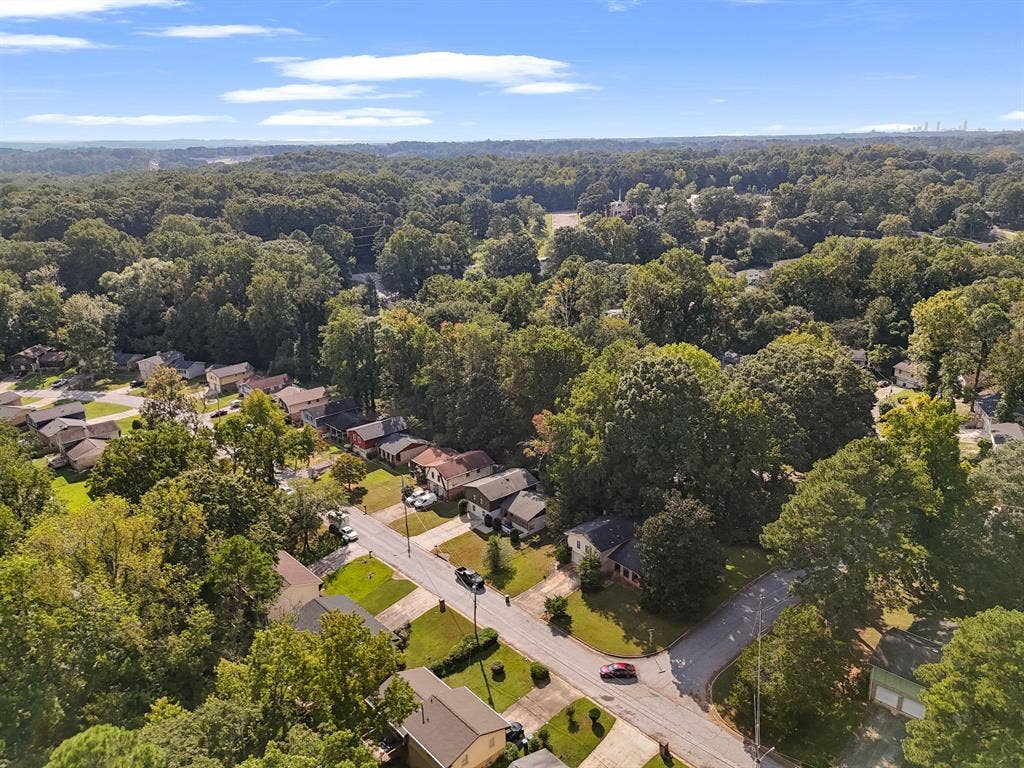 11 BR in Decatur