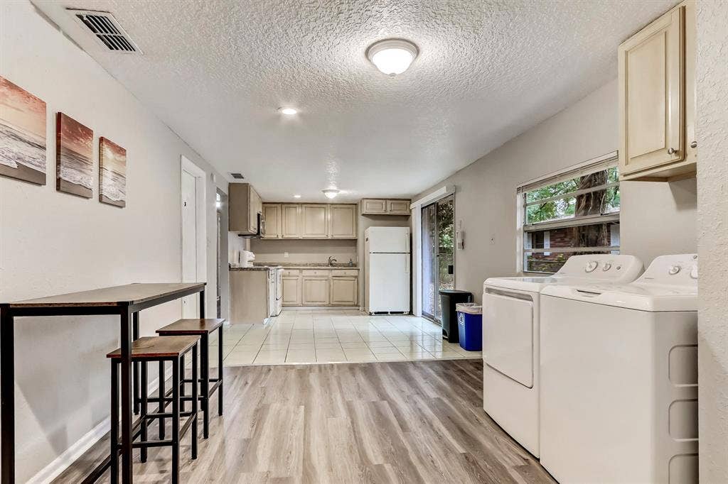 7 BR in Jacksonville