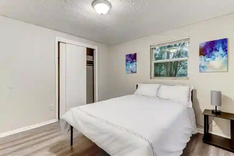 8 BR in Jacksonville