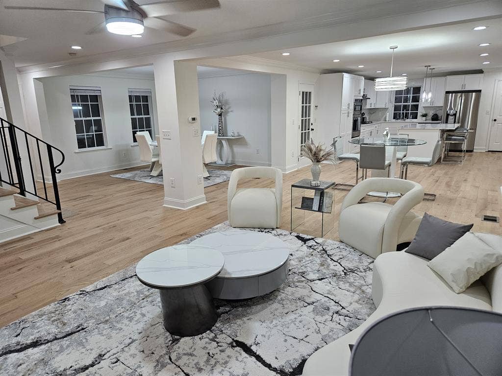 Furnished Bedroom+BA -Util Included