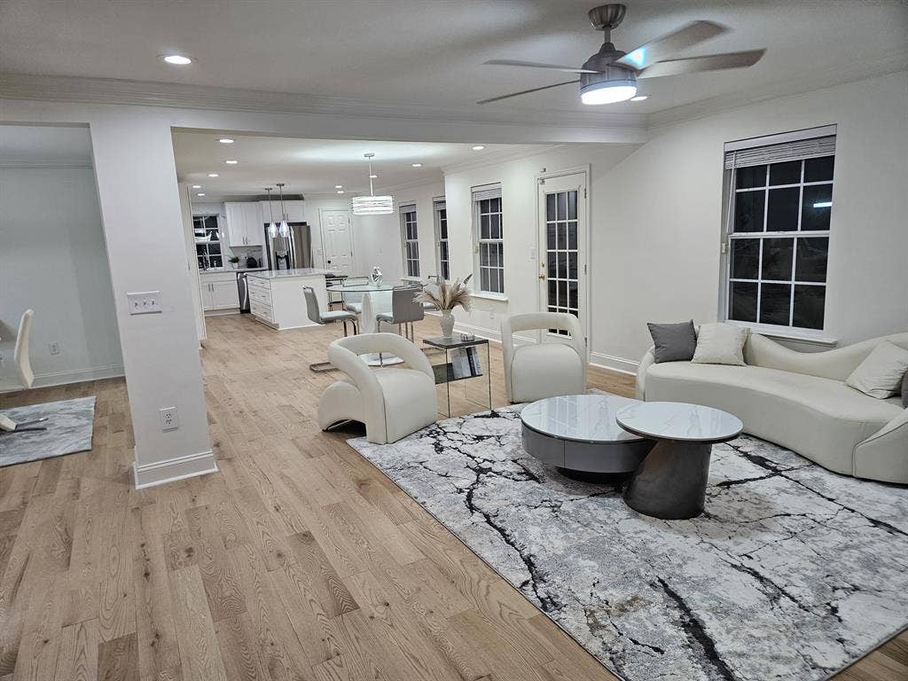 Furnished Bedroom+BA -Util Included