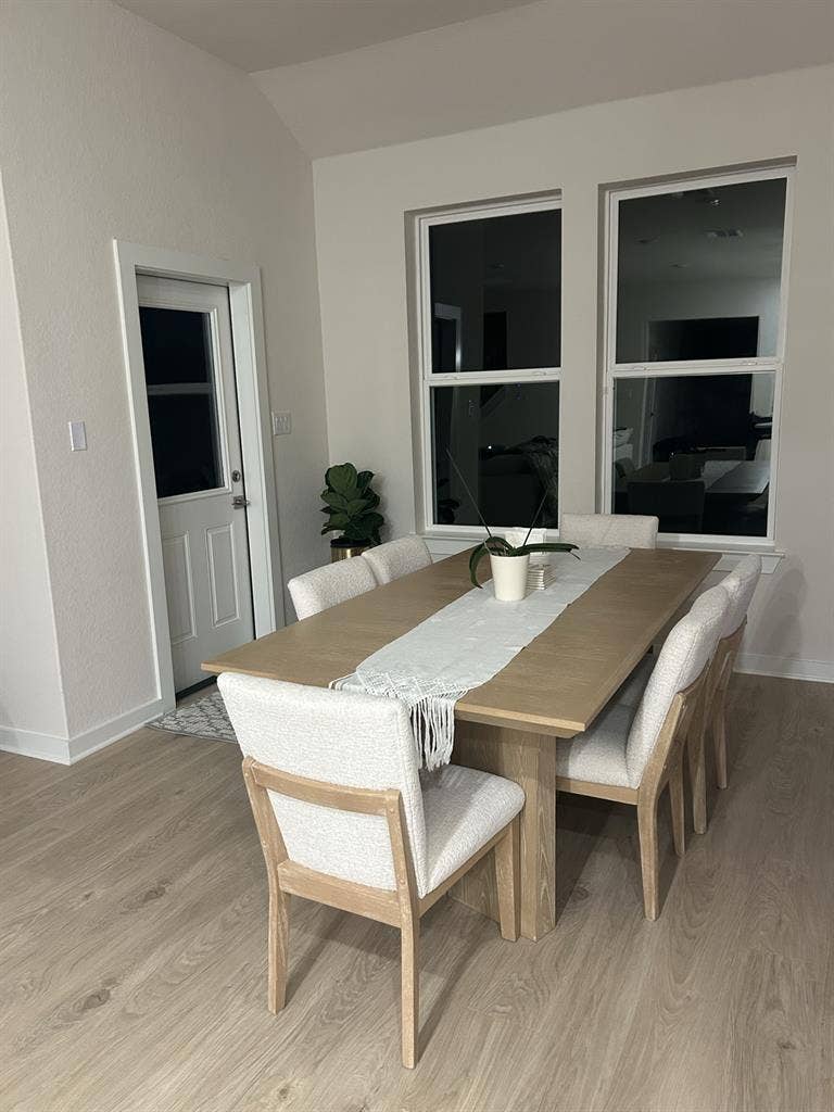 Private room for rent in Comanche