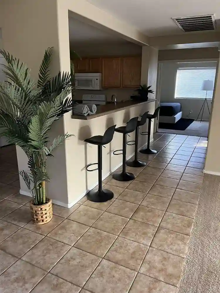 4 BR in Phoenix