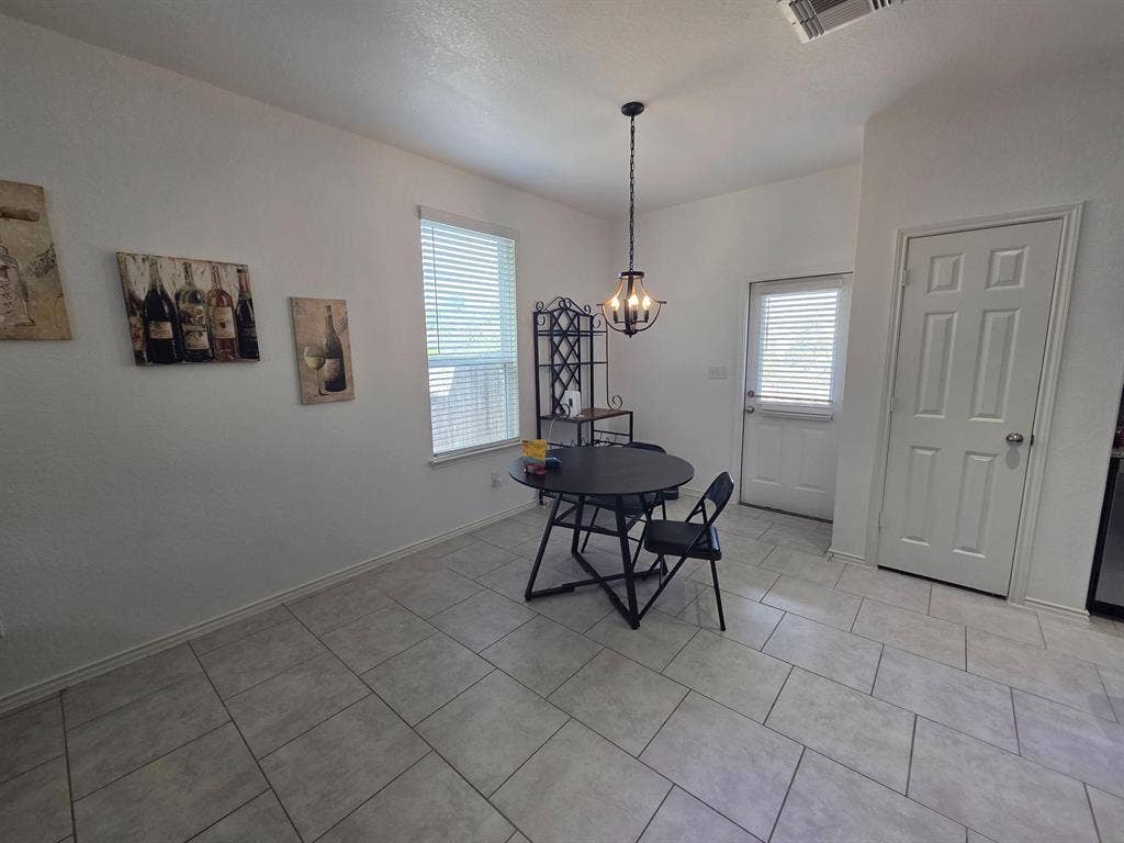 4 BR in San Antonio