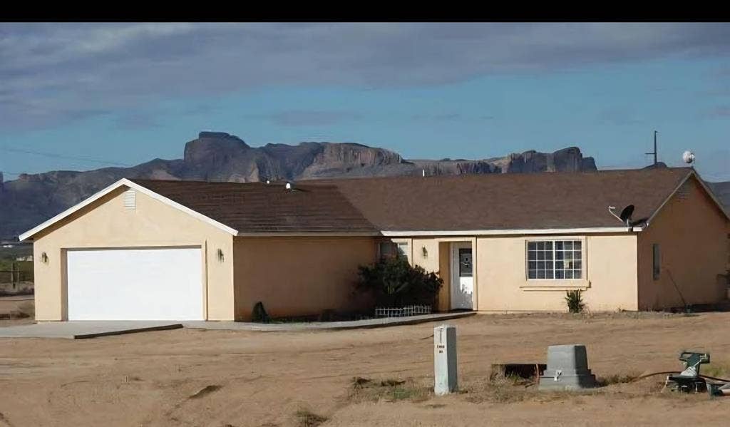 1 BR in Golden Valley