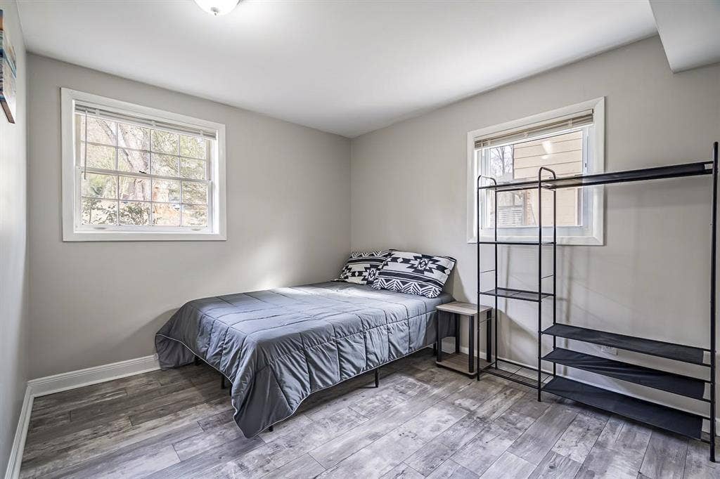 8 BR in Ellenwood