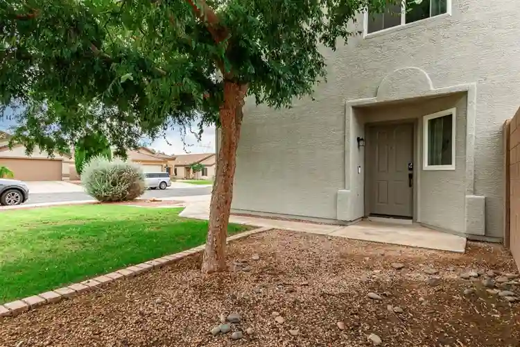 7 BR in Mesa