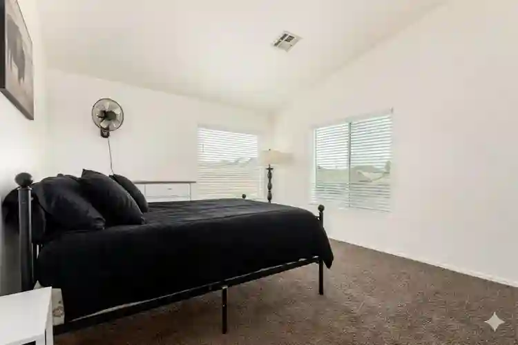 7 BR in Mesa