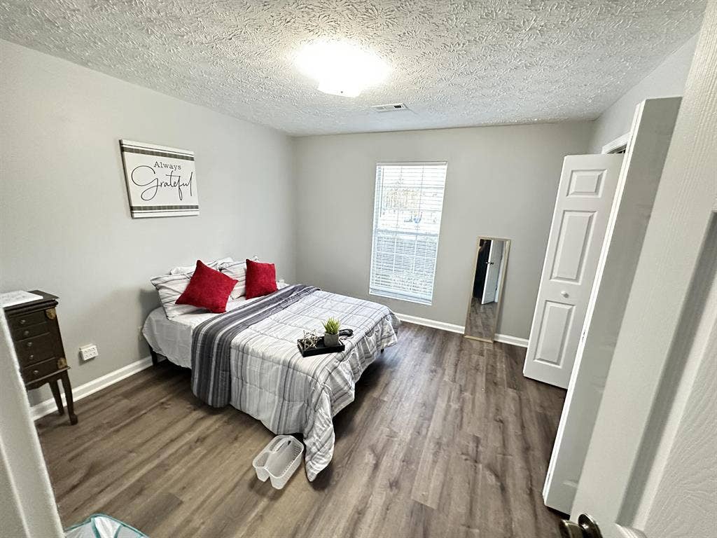 2 BR in Atlanta