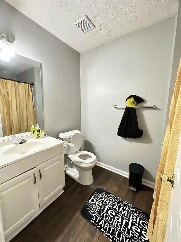 2 BR in Atlanta