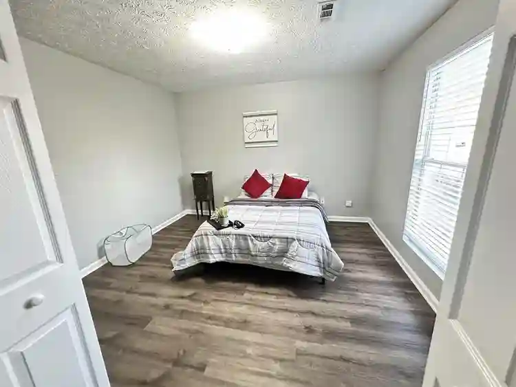 2 BR in Atlanta