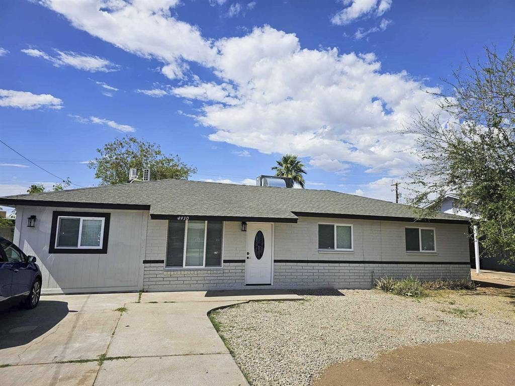 6 BR in Phoenix