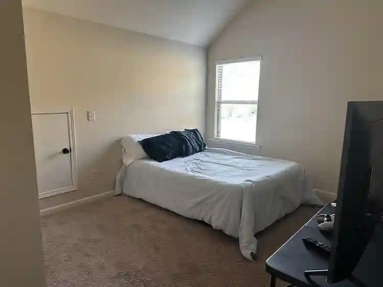 3 BR in Dallas