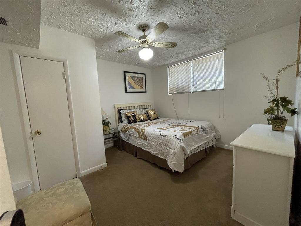3 BR in Forest Park