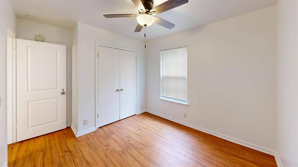 1 BR in Austin