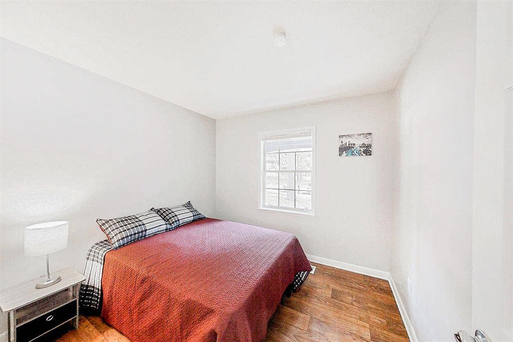 9 BR in Stone Mountain