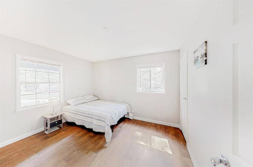 9 BR in Stone Mountain