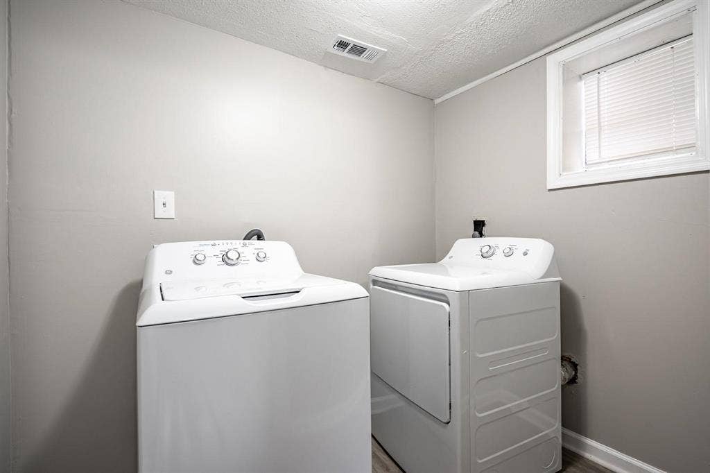 8 BR in Conley