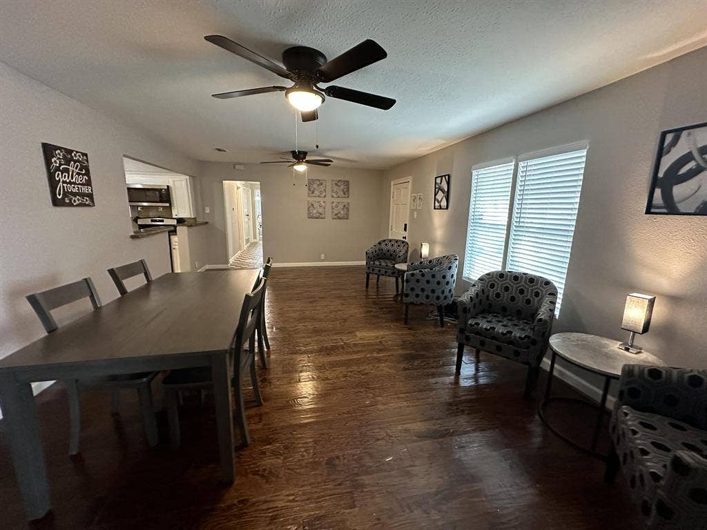 10 BR in Dallas