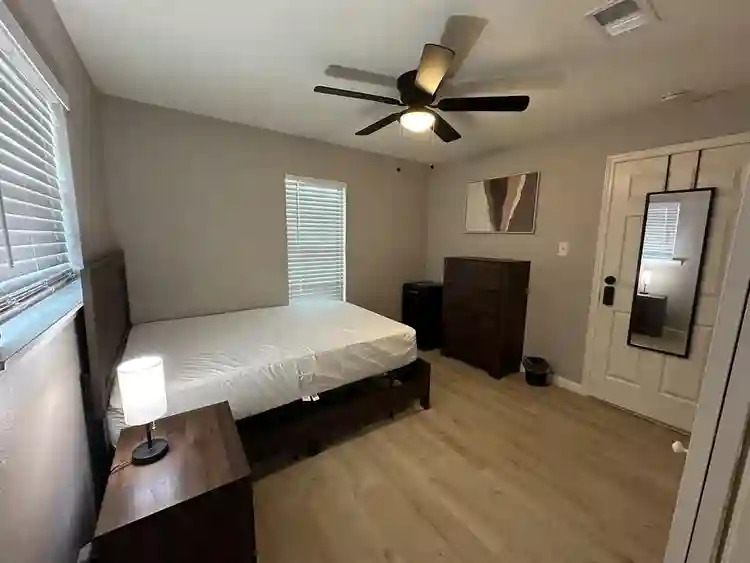 10 BR in Dallas