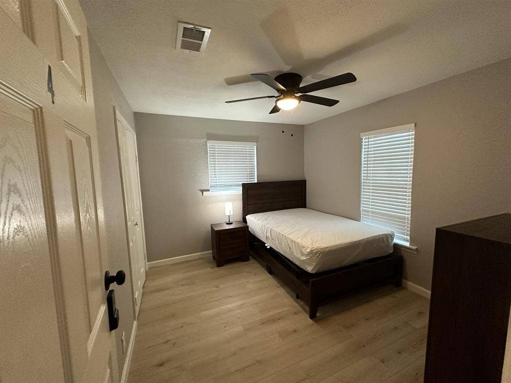 10 BR in Dallas