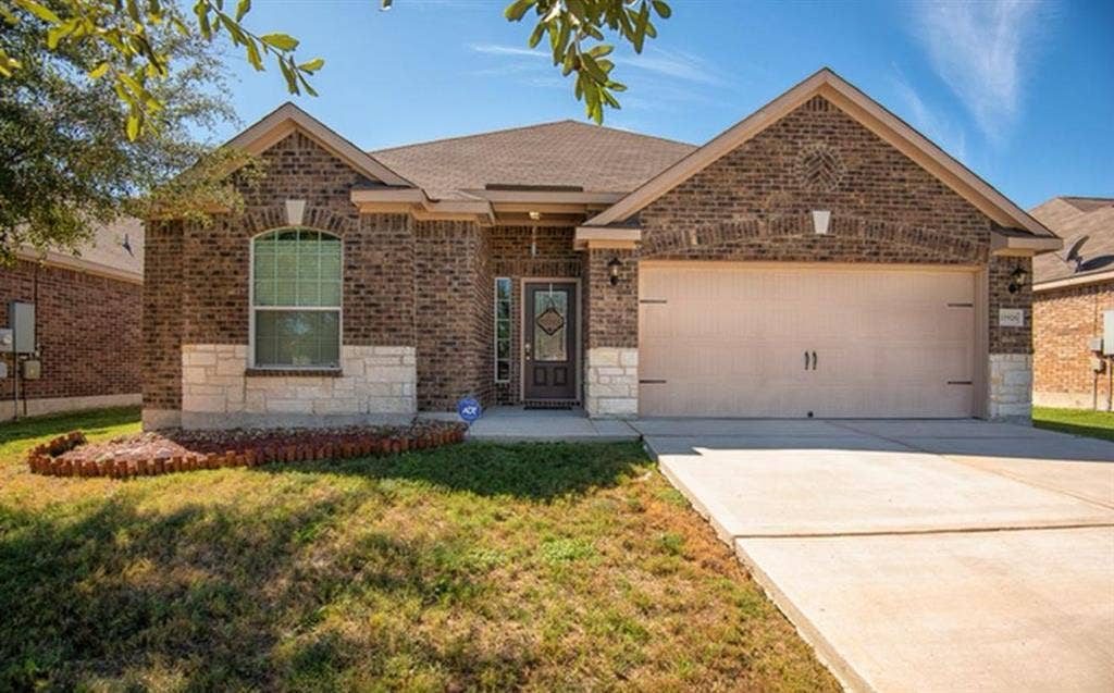 4 BR in San Antonio