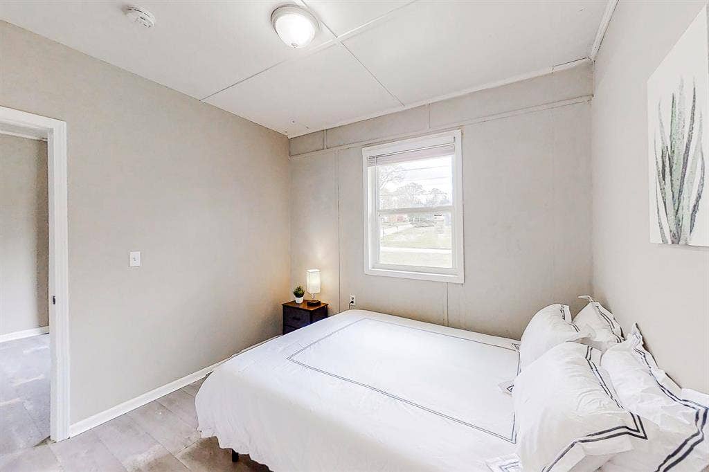 10 BR in Decatur