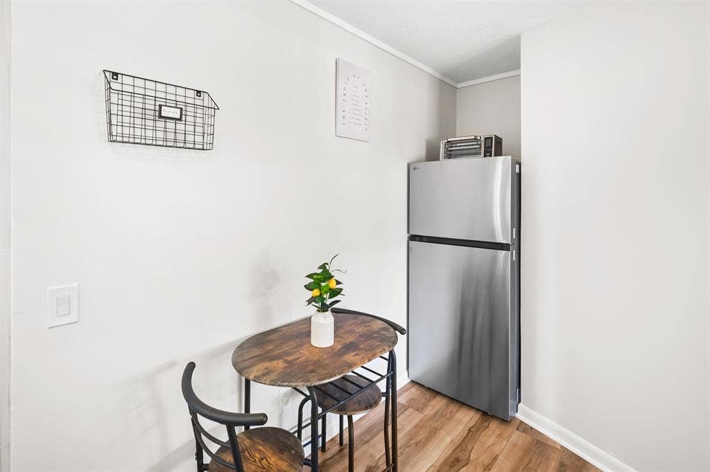 6 BR in Jacksonville