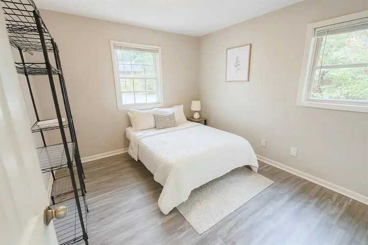 9 BR in College Park