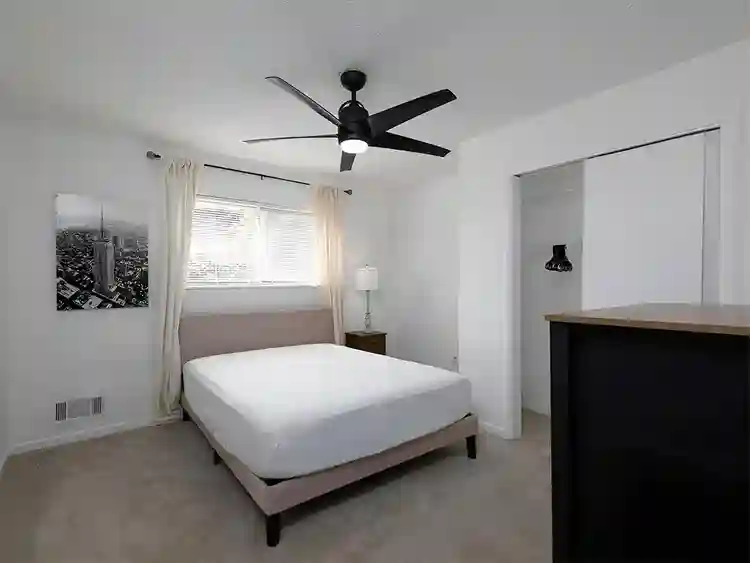 5 BR in Morrow