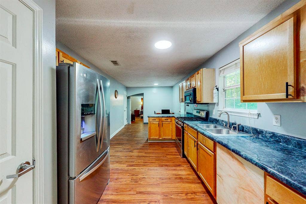 6 BR in Decatur