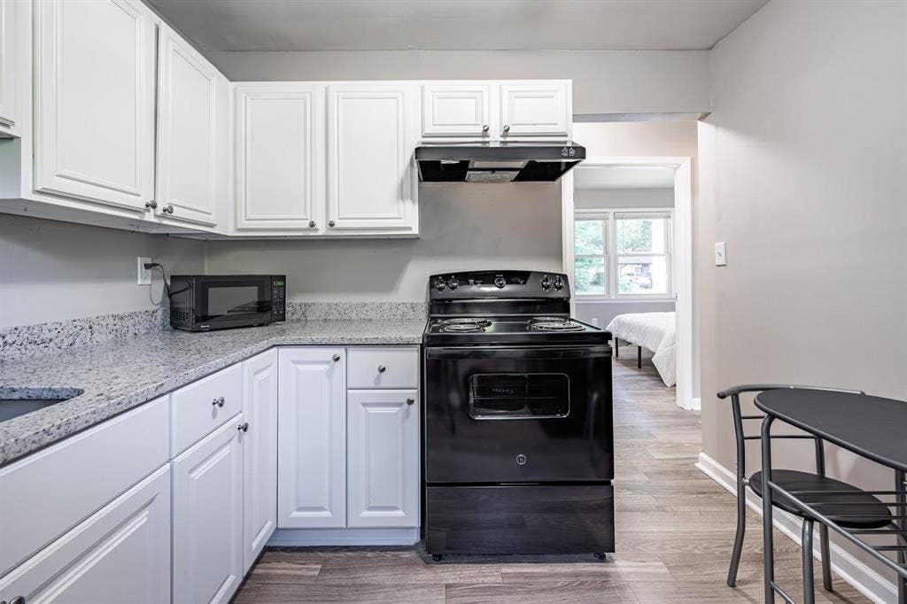 8 BR in Atlanta