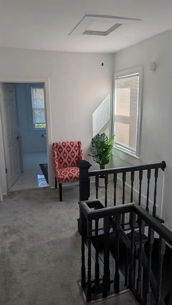1 BR in Petersburg