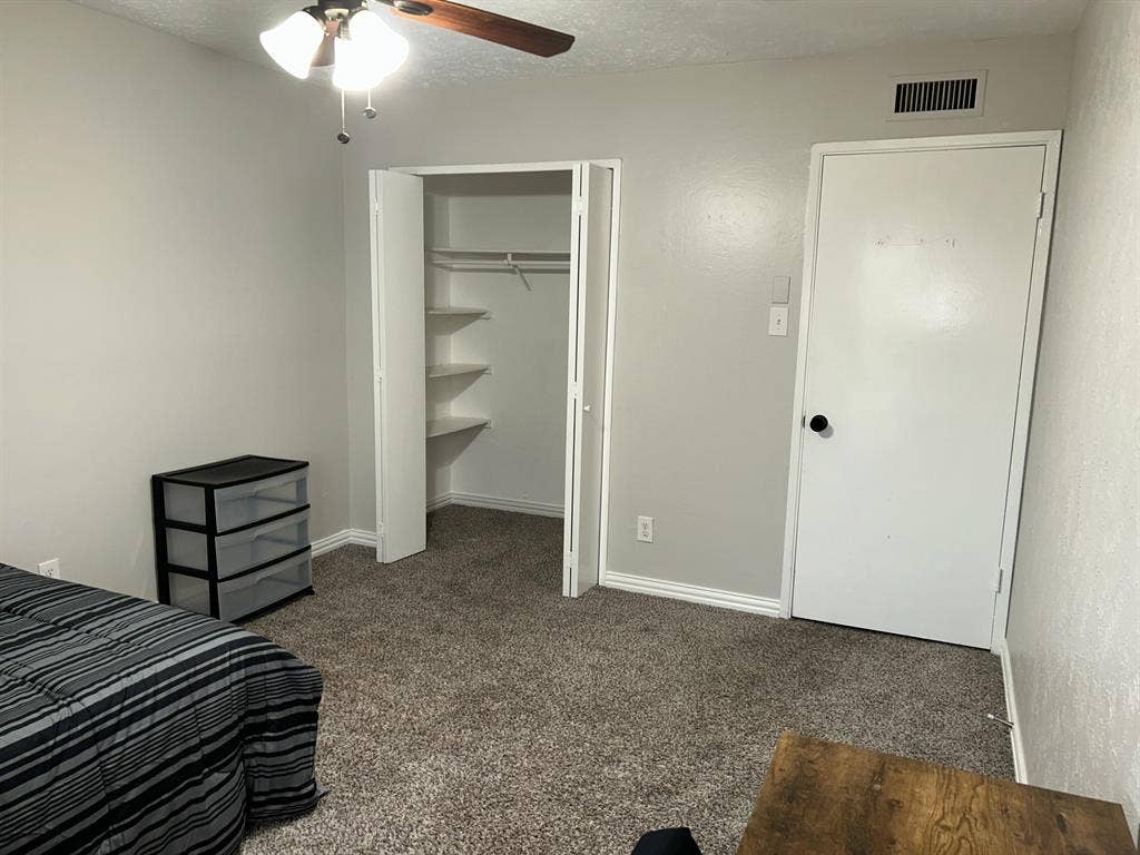 5 BR in Dallas