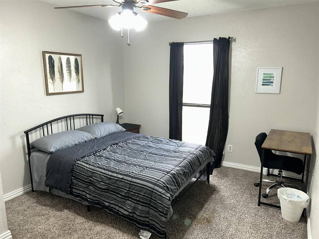 5 BR in Dallas