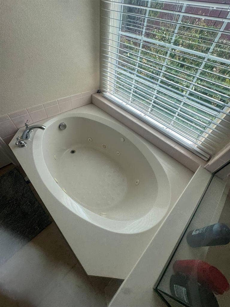 6 BR in Little Elm