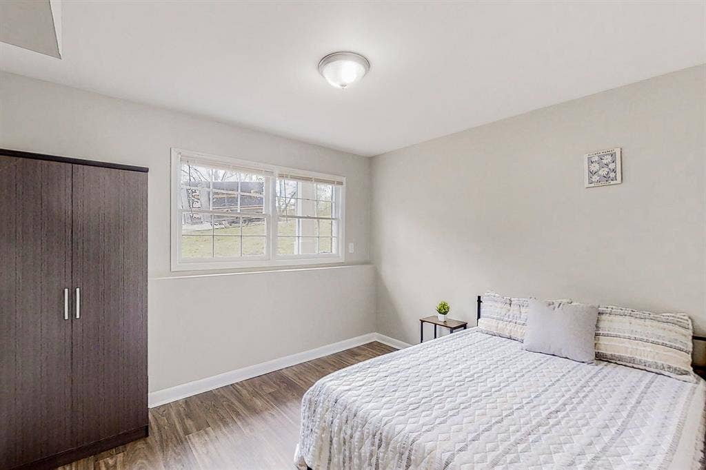 9 BR in Decatur