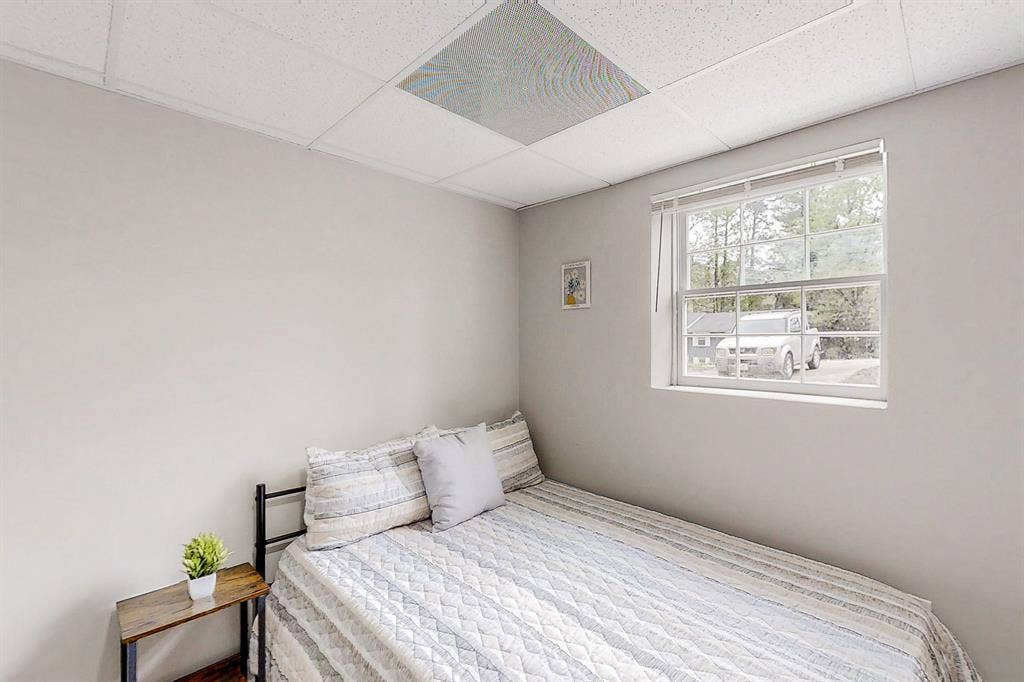 9 BR in Decatur