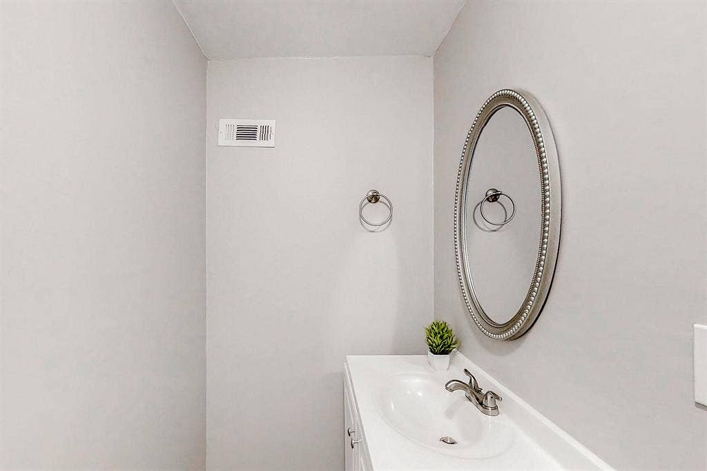 9 BR in Decatur