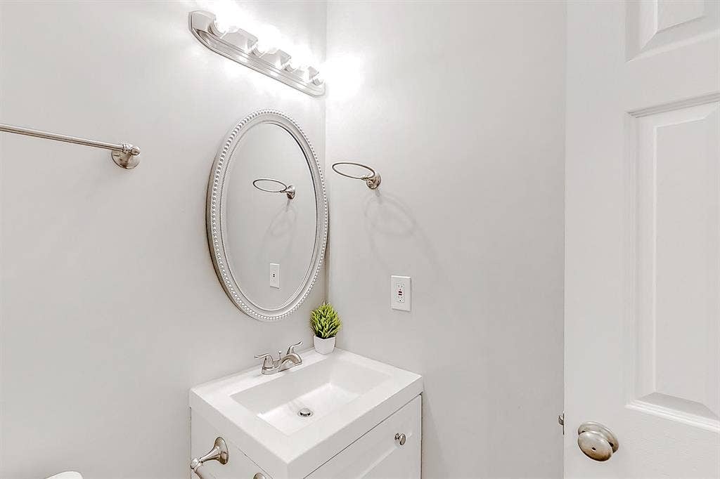 9 BR in Decatur
