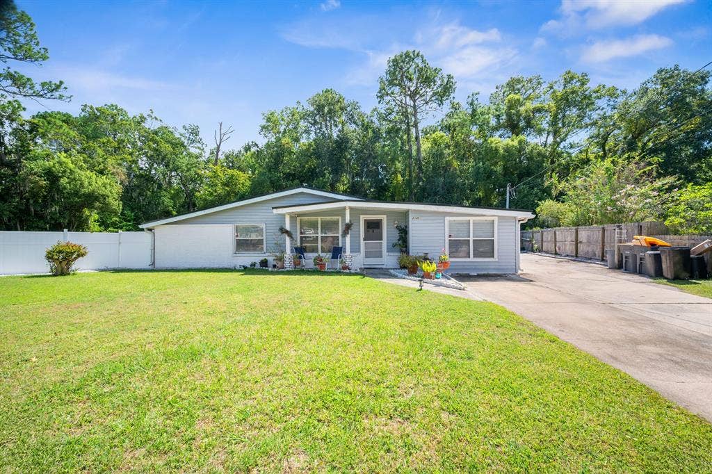 4 BR in Jacksonville