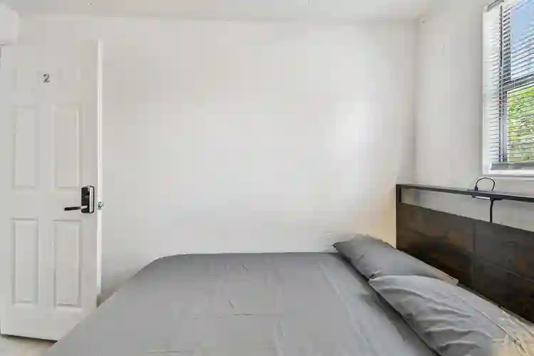 4 BR in St. Petersburg