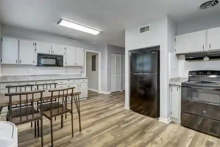 8 BR in Jacksonville