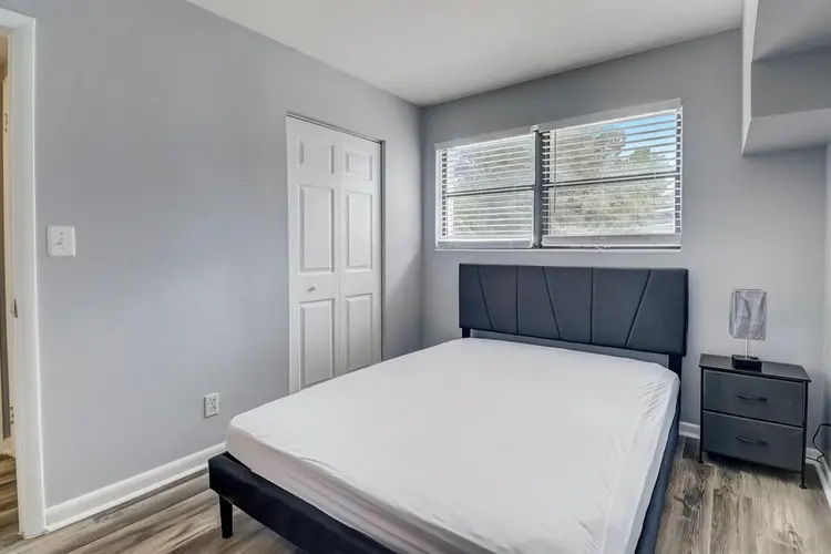 8 BR in Jacksonville