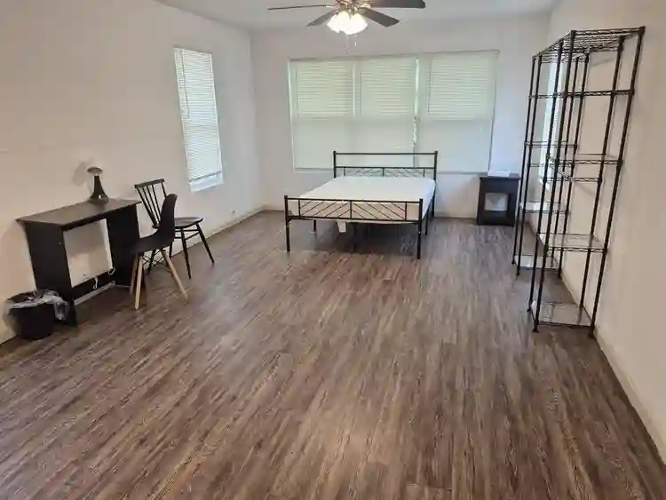 4 BR in San Antonio