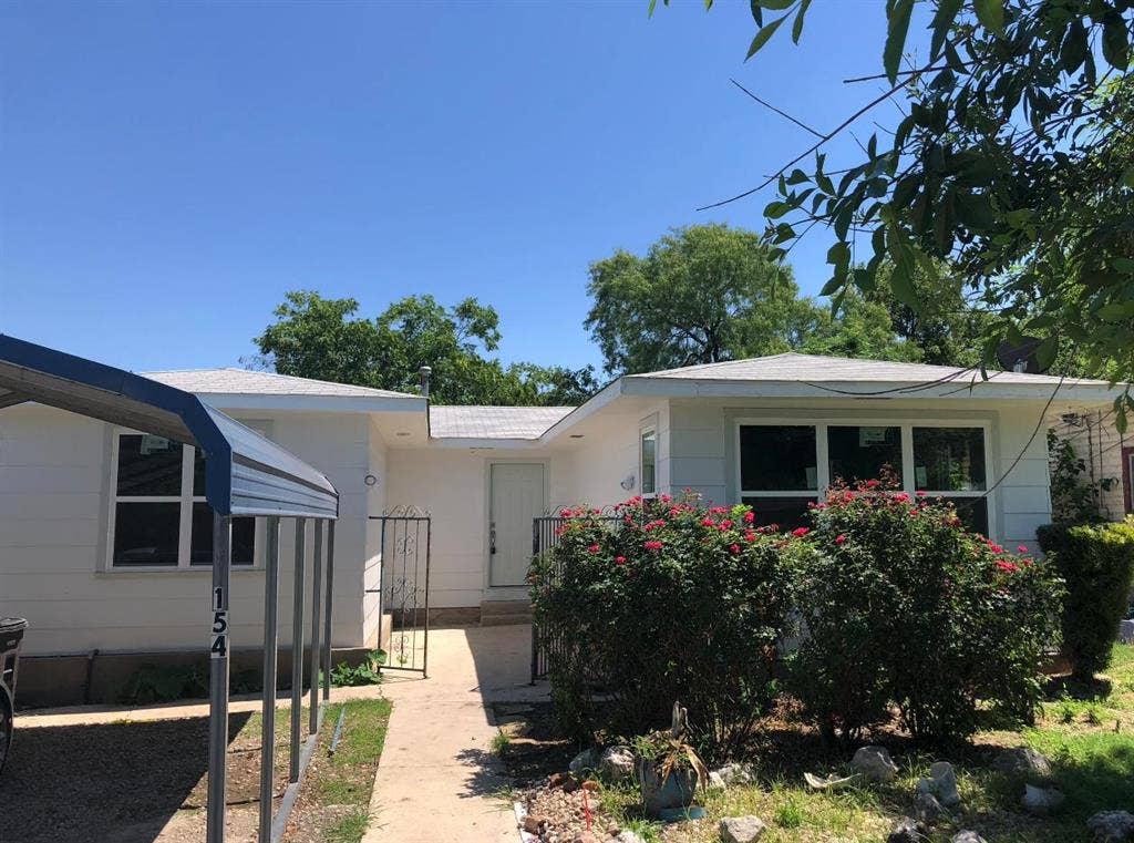 4 BR in San Antonio