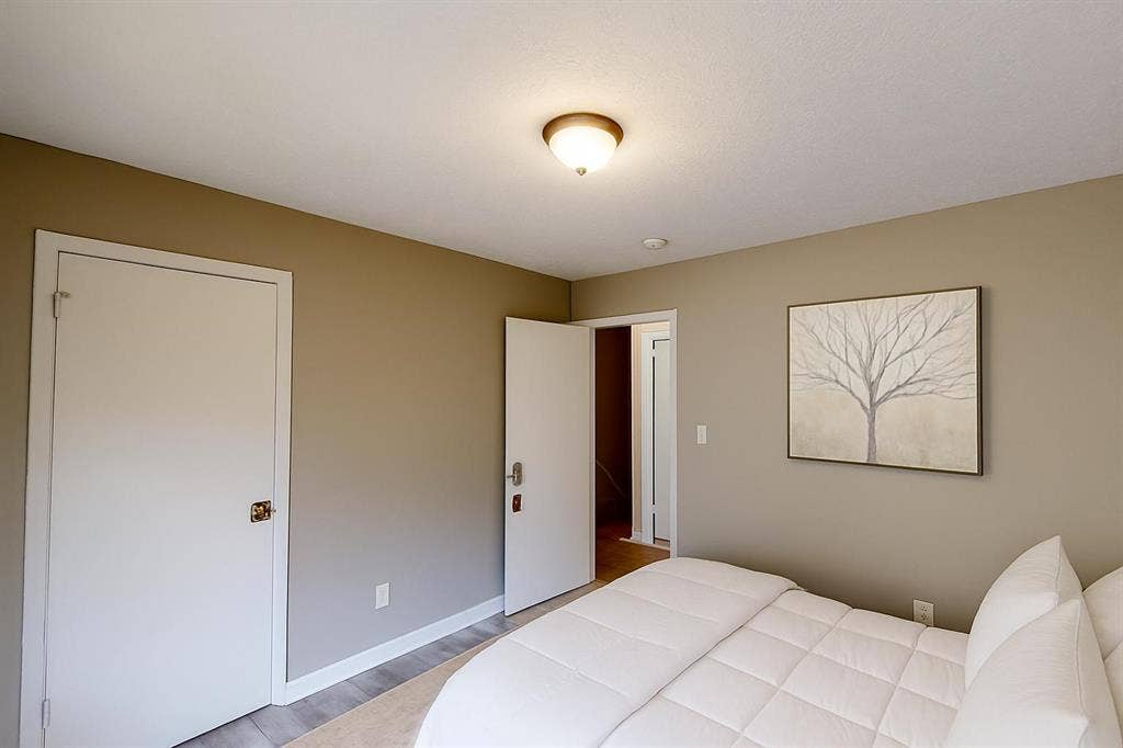 6 BR in Stone Mountain