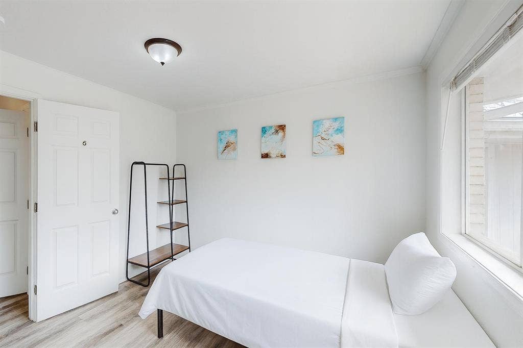 7 BR in Decatur